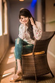 Athulya feet photo 6
