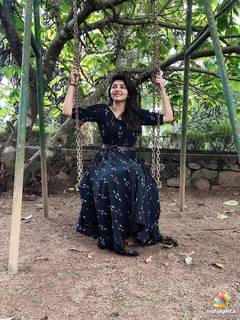 Athulya feet photo 17