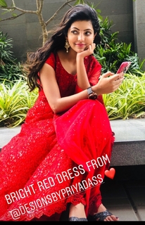 Athulya feet photo 3