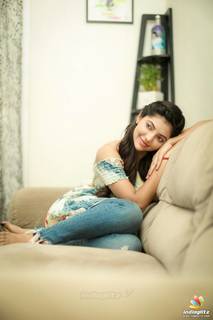 Athulya feet photo 13