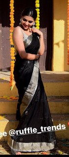 Athulya feet photo 20