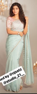 Athulya feet photo 1