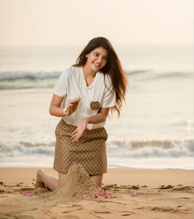 Athulya feet photo 4