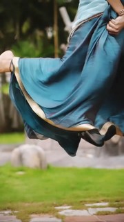 Athulya feet photo 6