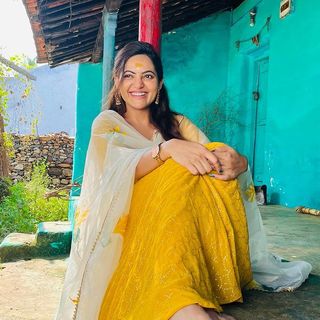 Athulya feet photo 19