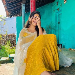 Athulya feet photo 17