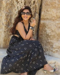 Athulya feet photo 8
