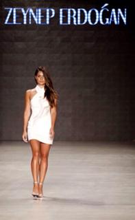 Atiye Deniz feet photo 7
