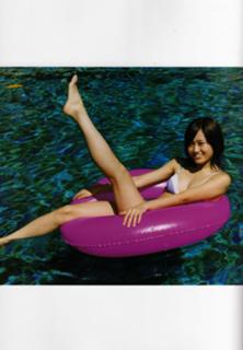 Atsuko Maeda feet photo 13