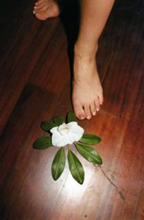 Atsuko Maeda feet photo 11