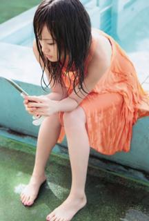 Atsuko Maeda feet photo 9