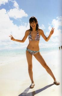 Atsuko Maeda feet photo 16