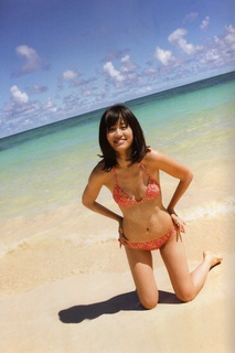 Atsuko Maeda feet photo 8