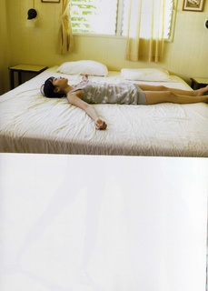 Atsuko Maeda feet photo 6