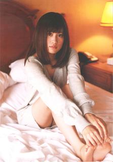 Atsuko Maeda feet photo 13
