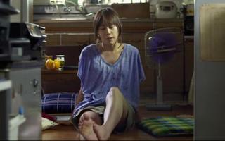 Atsuko Maeda feet photo 4