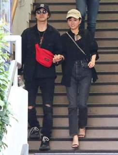 Atsuko Maeda feet photo 18