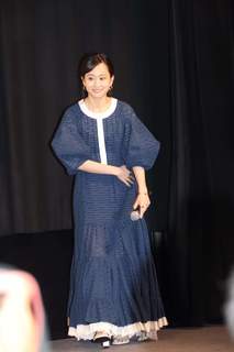 Atsuko Maeda feet photo 17