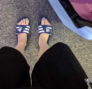 Aubrey Edwards feet photo 3