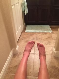 Aubrey Kate feet photo thumbnail