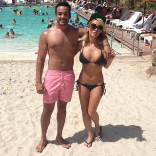 Aubrey O'Day feet photo thumbnail