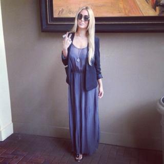 Aubrey O'Day feet photo thumbnail