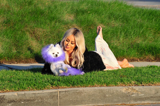 Aubrey O'Day feet photo thumbnail