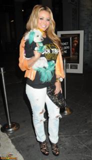 Aubrey O'Day feet photo thumbnail