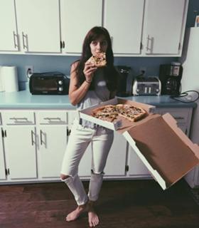 Aubrey Peeples feet photo 19