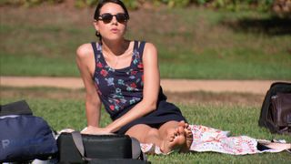 Aubrey Plaza feet photo 16