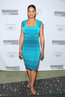Audra McDonald feet photo 1