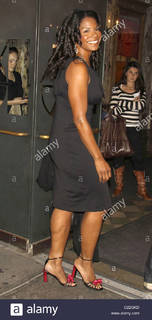 Audra McDonald feet photo 5