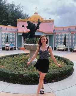 Audra Miller feet photo 13