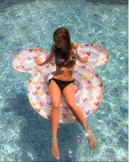 Audra Miller feet photo 19