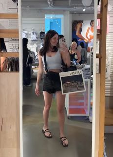 Audra Miller feet photo 6