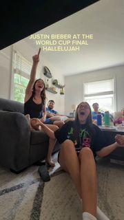 Audra Miller feet photo 3