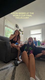 Audra Miller feet photo 2