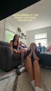 Audra Miller feet photo 1