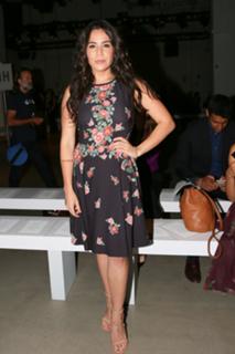 Audrey Esparza feet photo 13