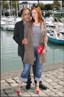 Audrey Fleurot feet photo thumbnail