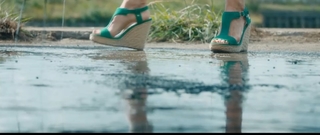 Audrey Fleurot feet photo thumbnail