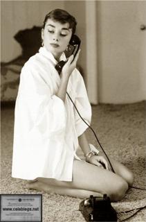 Audrey Hepburn feet photo thumbnail