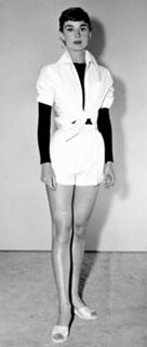 Audrey Hepburn feet photo thumbnail