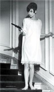 Audrey Hepburn feet photo thumbnail