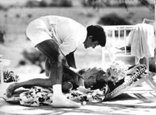 Audrey Hepburn feet photo thumbnail
