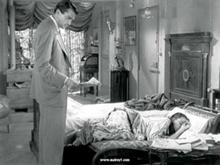Audrey Hepburn feet photo thumbnail