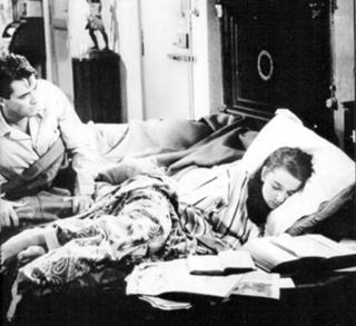 Audrey Hepburn feet photo thumbnail