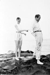 Audrey Hepburn feet photo thumbnail