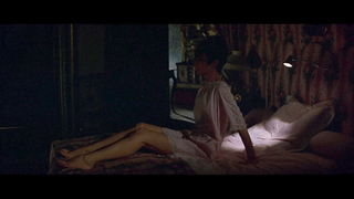 Audrey Hepburn feet photo thumbnail