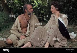 Audrey Hepburn feet photo thumbnail